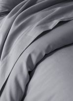 HOUSSE DE COUETTE EN SATIN DE COTON PEIGNÉ UNI