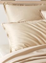 HOUSSE DE COUETTE EN SATIN DE COTON PEIGNÉ UNI