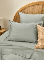 HOUSSE DE COUETTE EN SATIN DE COTON PEIGNÉ UNI