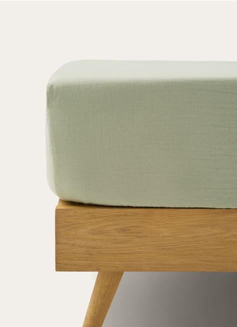 DRAP HOUSSE UNI EN TRIPLE GAZE DE COTON LAV&Eacute;E