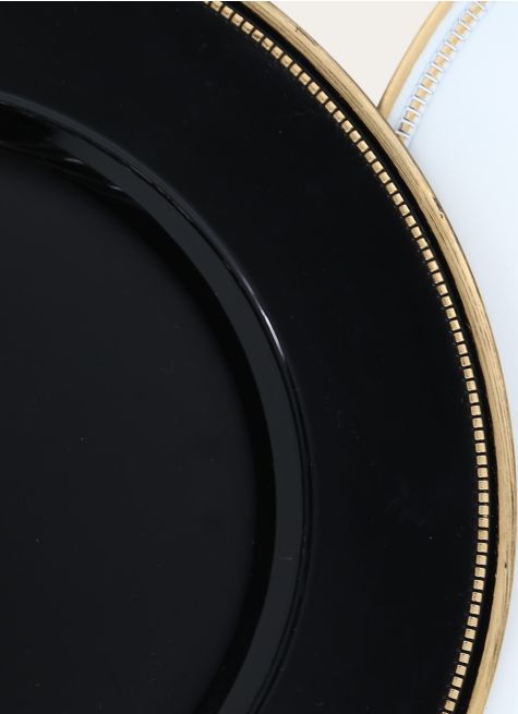 PLAT DE PRÉSENTATION AVEC UN LISERÉ