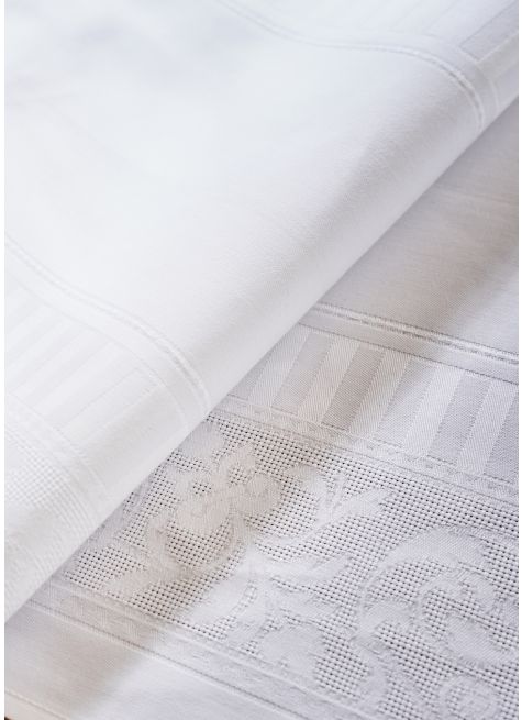 CHEMIN DE TABLE EN JACQUARD 