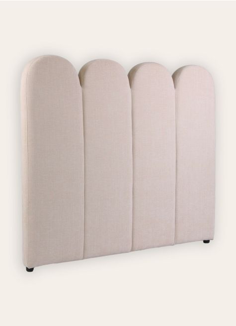 TÊTE DE LIT EN TISSU AVEC FORME FESTONNÉE