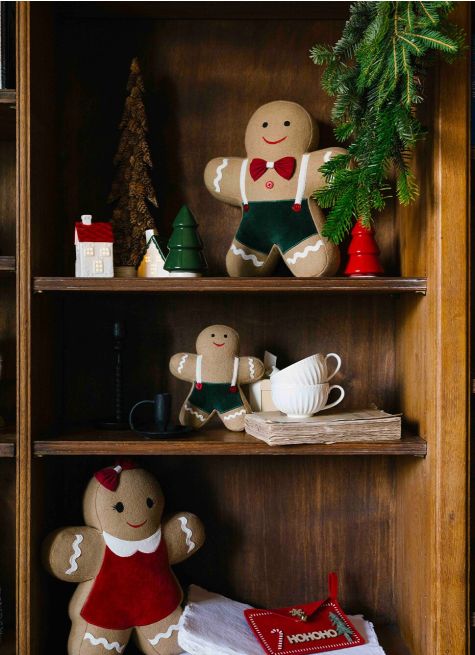 GRAND SAPIN DÉCORATIF EN BOIS 