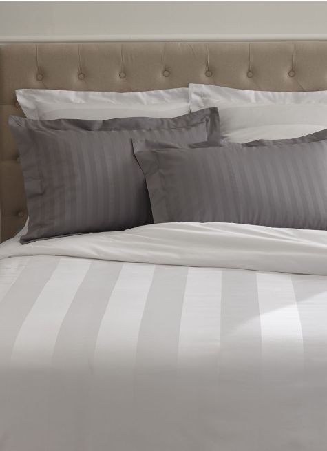 HOUSSE DE COUETTE RAYÉE EN SATIN DE COTON